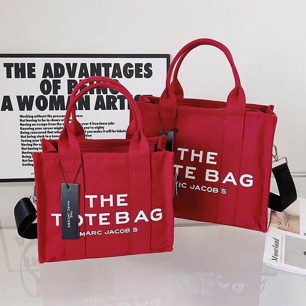 luxury the tote bag designer bag totes practical large capacity plain crossbody bag m size jacquard canvas high-end pu material shopping han
luxury the tote bag designer bag totes practical large capacity plain crossbody bag m size jacquard canvas high-end pu material shopping han