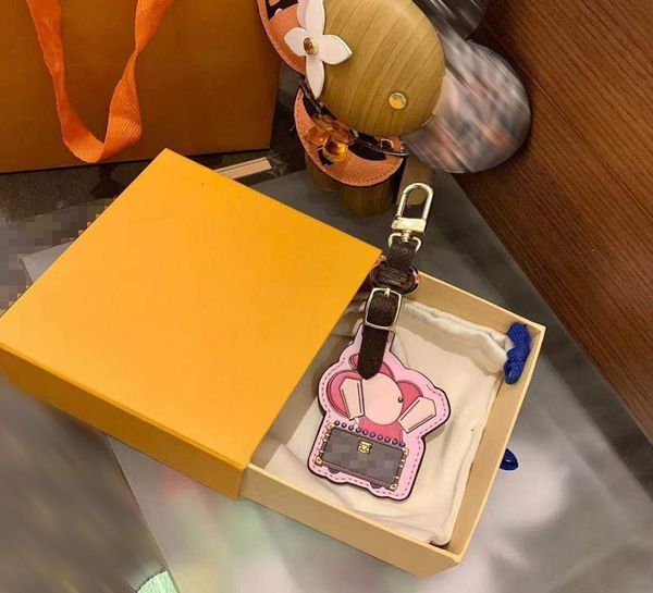 2022 fashion luxury key buckle car keychain handmade leather card holder keychains men women bag pendant accessories 0628012057673, Silver
2022 fashion luxury key buckle car keychain handmade leather card holder keychains men women bag pendant accessories 0628012057673, Silver