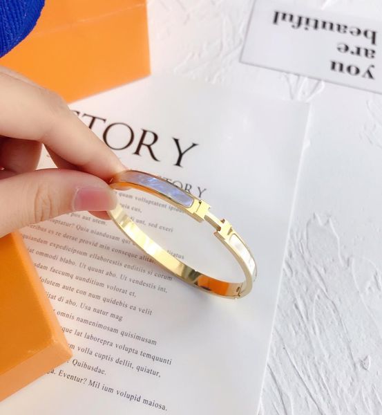 design bangle bracelets women bangle luxury designer jewelry 18k gold plated stainless steel wedding lovers gift bang7548947, Black
design bangle bracelets women bangle luxury designer jewelry 18k gold plated stainless steel wedding lovers gift bang7548947, Black