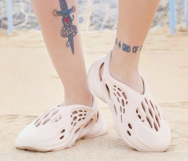 summer casual shoes men sandals soft mesh couple beach slippers runners comfort flipflops slipper men swimming sandals9957291, Black
summer casual shoes men sandals soft mesh couple beach slippers runners comfort flipflops slipper men swimming sandals9957291, Black