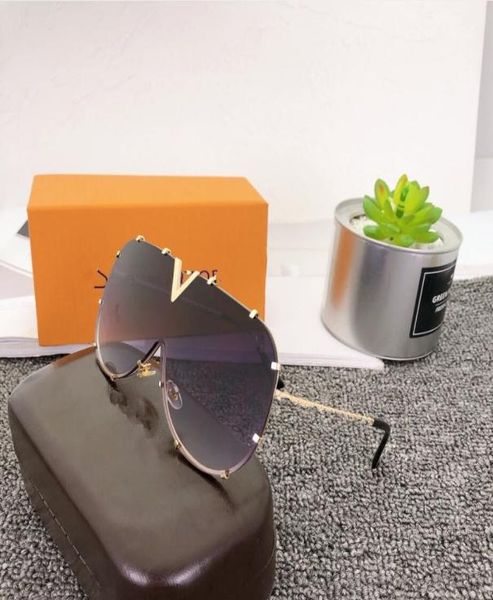 2021 luxury sunglasses for men and women universal classic fashion square frame summer designer whole high qualit4863772, White;black
2021 luxury sunglasses for men and women universal classic fashion square frame summer designer whole high qualit4863772, White;black