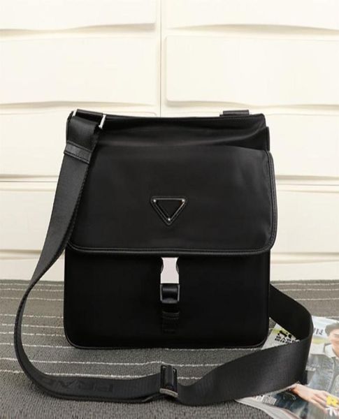 p 0269nylon material feels good in the hand postman bags clutch shoulder bag fashion women or men6559852
p 0269nylon material feels good in the hand postman bags clutch shoulder bag fashion women or men6559852