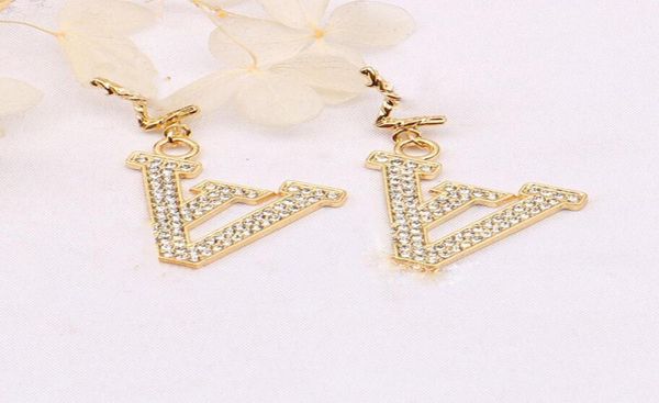 designer earrings 18k gold plated ear stud designers brand geometry letters women crystal rhinestone earring wedding party jewerlr9516400, Golden;silver
designer earrings 18k gold plated ear stud designers brand geometry letters women crystal rhinestone earring wedding party jewerlr9516400, Golden;silver
