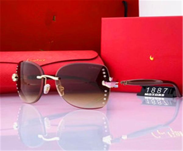 mens woman designer sunglasses luxury sunglasses designer glass adumbral glasses uv400 model 5200 6 colors optional w7316865, White;black
mens woman designer sunglasses luxury sunglasses designer glass adumbral glasses uv400 model 5200 6 colors optional w7316865, White;black