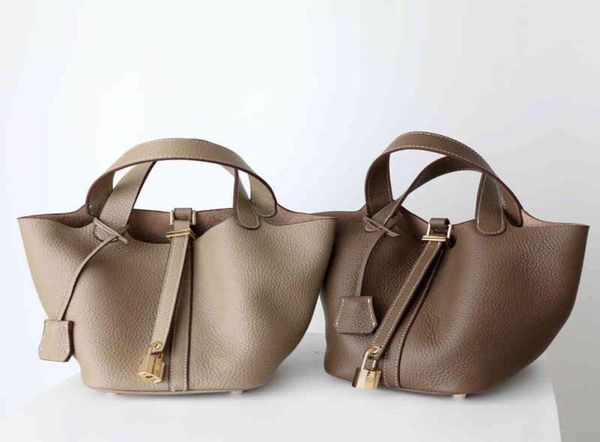 brand h handbags layer cowhide vegetable basket women039s leather bucket hand 2022 new litchi pattern carrying mother0398915668
brand h handbags layer cowhide vegetable basket women039s leather bucket hand 2022 new litchi pattern carrying mother0398915668