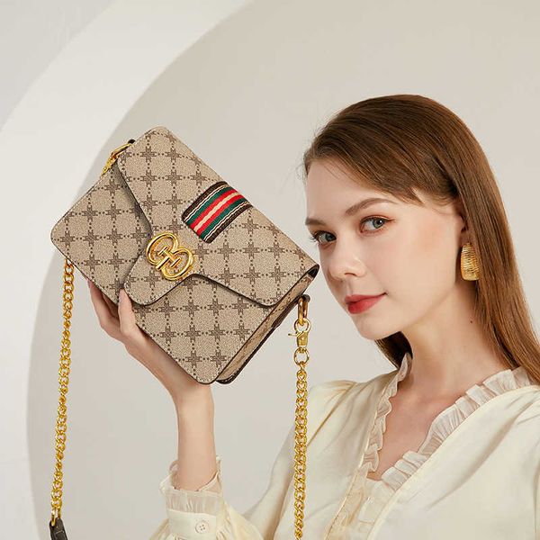 2024 luxury handbag designer factory direct sales women's new contrast color chain small versatile luxury single shoulder crossbody bag
2024 luxury handbag designer factory direct sales women's new contrast color chain small versatile luxury single shoulder crossbody bag