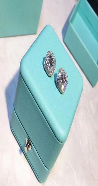 tshou158 creative fashion square crystal 925 silver earring personality color earrings cx2007066548294, Golden;silver
tshou158 creative fashion square crystal 925 silver earring personality color earrings cx2007066548294, Golden;silver