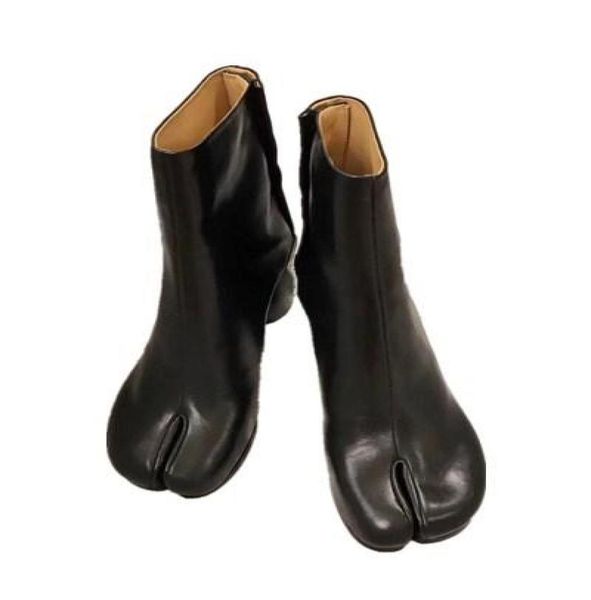 2019 design tabi boots split toe chunky high heel women boots leather zapatos mujer fashion autumn women shoes botas mujer3379162, Black
2019 design tabi boots split toe chunky high heel women boots leather zapatos mujer fashion autumn women shoes botas mujer3379162, Black