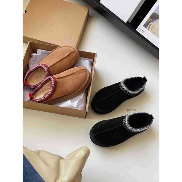 women short ugglies sole fur slippers slipper snow boots shoes thick luxury pure sheepskin designer one mini sipper tube anti tazz tasman g1
women short ugglies sole fur slippers slipper snow boots shoes thick luxury pure sheepskin designer one mini sipper tube anti tazz tasman g1