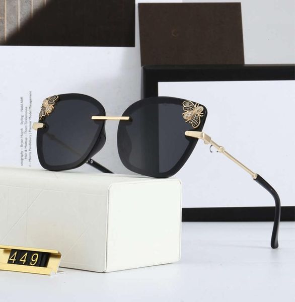 2021 new luxury bee fashion women sunglasses cat eye round brand designer sunglasses polarized retro male laminated frame8130204, White;black
2021 new luxury bee fashion women sunglasses cat eye round brand designer sunglasses polarized retro male laminated frame8130204, White;black