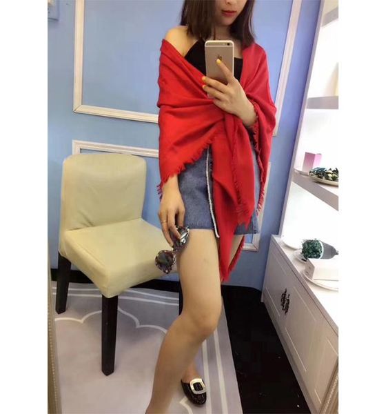 whole female scarf shawl warm luxurious female autumn winter scarf is the good collocation of air conditioning room pst27807701, Blue;gray
whole female scarf shawl warm luxurious female autumn winter scarf is the good collocation of air conditioning room pst27807701, Blue;gray
