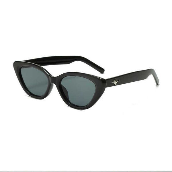 3006 korean gm star sunglasses fashion cat eye small frame women's korean sky y3wt6, White;black
3006 korean gm star sunglasses fashion cat eye small frame women's korean sky y3wt6, White;black