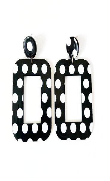 new design black and white polka dots resin rectangle teardrop round stud elegant earring1310220, Golden;silver
new design black and white polka dots resin rectangle teardrop round stud elegant earring1310220, Golden;silver