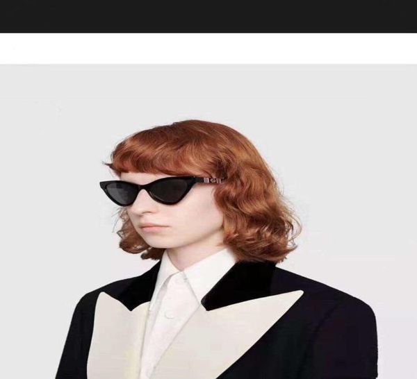 luxury 0597s designer sunglasses for fashion oval simple uv 400 lens coating mirror lens color plated frame come with1575576, White;black
luxury 0597s designer sunglasses for fashion oval simple uv 400 lens coating mirror lens color plated frame come with1575576, White;black