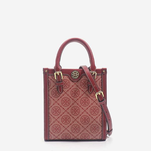 luxury torysburchs designer leather handbags tb women's 2023 new red bride's wedding celebration small tote bag
luxury torysburchs designer leather handbags tb women's 2023 new red bride's wedding celebration small tote bag