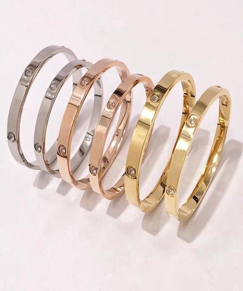 fashion classic titanium steel bracelet with box correct logo screws screwdriver designer bracelet for men and women party couples8005477, White
fashion classic titanium steel bracelet with box correct logo screws screwdriver designer bracelet for men and women party couples8005477, White
