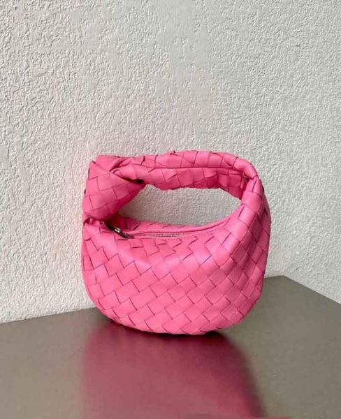 new genuine leather color bag brand women039s knitting bag handbag underarm evening party hand knot cloud bag woven bags4938007
new genuine leather color bag brand women039s knitting bag handbag underarm evening party hand knot cloud bag woven bags4938007