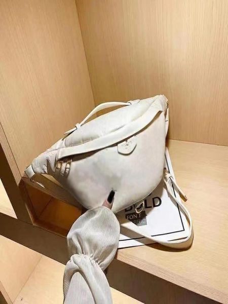 cellphone case waist pouch bag designer handbag purses womens men bumbag belt women pocket bags fashion tote hql1373035363
cellphone case waist pouch bag designer handbag purses womens men bumbag belt women pocket bags fashion tote hql1373035363