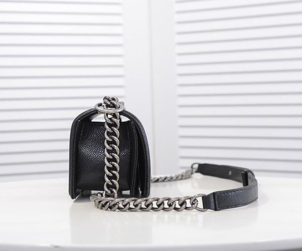 woman classic chain flap bag calfskin caviar genuine leather purses fashion shoulder crossbody bags handbags6736281
woman classic chain flap bag calfskin caviar genuine leather purses fashion shoulder crossbody bags handbags6736281
