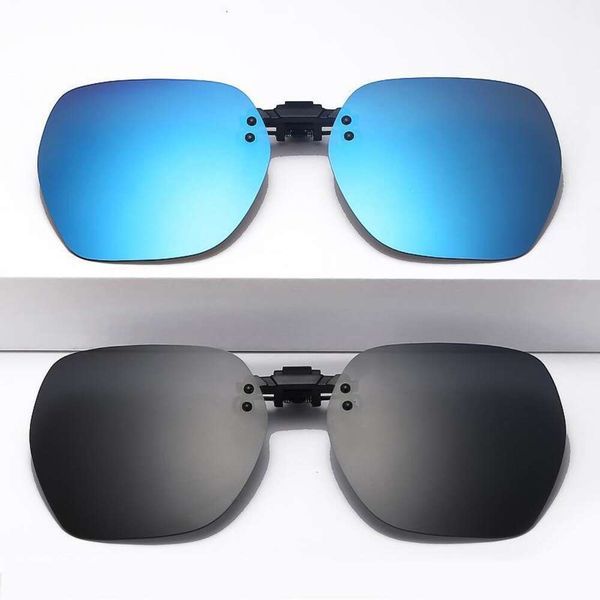 polarized sunglasses for myopes clip on foldable mens and womens driving wholesale, White;black
polarized sunglasses for myopes clip on foldable mens and womens driving wholesale, White;black