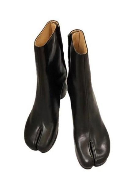 2019 design tabi boots split toe chunky high heel women boots leather zapatos mujer fashion autumn women shoes botas mujer5200045, Black
2019 design tabi boots split toe chunky high heel women boots leather zapatos mujer fashion autumn women shoes botas mujer5200045, Black