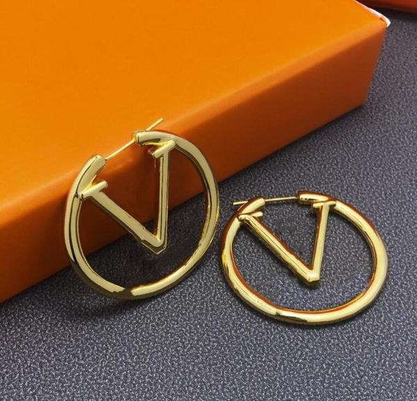 big circle simple earrings hoop earrings for woman classic letter design big circle with box7174475, Golden;silver
big circle simple earrings hoop earrings for woman classic letter design big circle with box7174475, Golden;silver