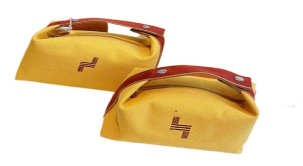 canvas womens cosmetic bags handbags canvas embroidery letters h luxurys makeup bag evening totes large capacity 20cm 26cm7130147
canvas womens cosmetic bags handbags canvas embroidery letters h luxurys makeup bag evening totes large capacity 20cm 26cm7130147