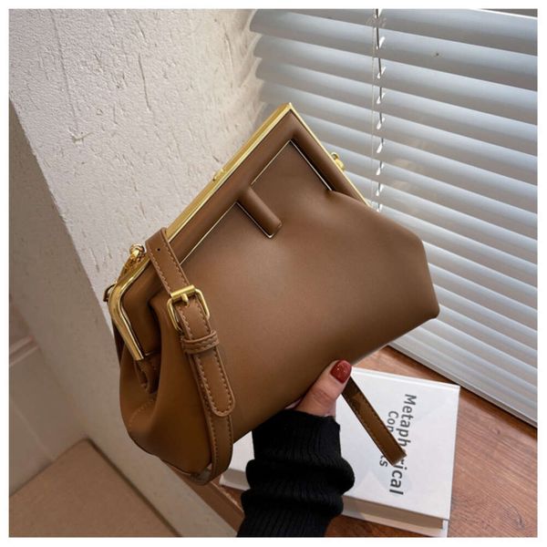 designer bags women's fashion metal shoulder bag simple crossbody underarm bag bags f bag rtzw
designer bags women's fashion metal shoulder bag simple crossbody underarm bag bags f bag rtzw