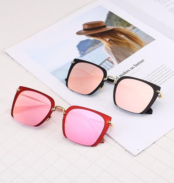 5401 the latest selling popular fashion men designer sunglasses square plate metal combination frame antiuv400 lens w5808295, White;black
5401 the latest selling popular fashion men designer sunglasses square plate metal combination frame antiuv400 lens w5808295, White;black