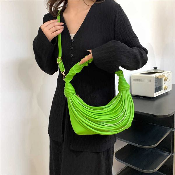 designer botegss ventss jodie evening bags for sale personalized lamian noodles knot bag women 2023 spring new shoulder hand woven handheld
designer botegss ventss jodie evening bags for sale personalized lamian noodles knot bag women 2023 spring new shoulder hand woven handheld