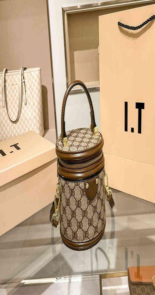 handbag leather women039s bucket new autumn and winter pop cylindrical messenger cylinder5102162
handbag leather women039s bucket new autumn and winter pop cylindrical messenger cylinder5102162