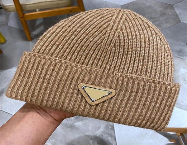 2022 luxury classic designer winter hats style beanie hats men and women fashion universal inverted triangular knitted hat out9054530, Blue;gray
2022 luxury classic designer winter hats style beanie hats men and women fashion universal inverted triangular knitted hat out9054530, Blue;gray