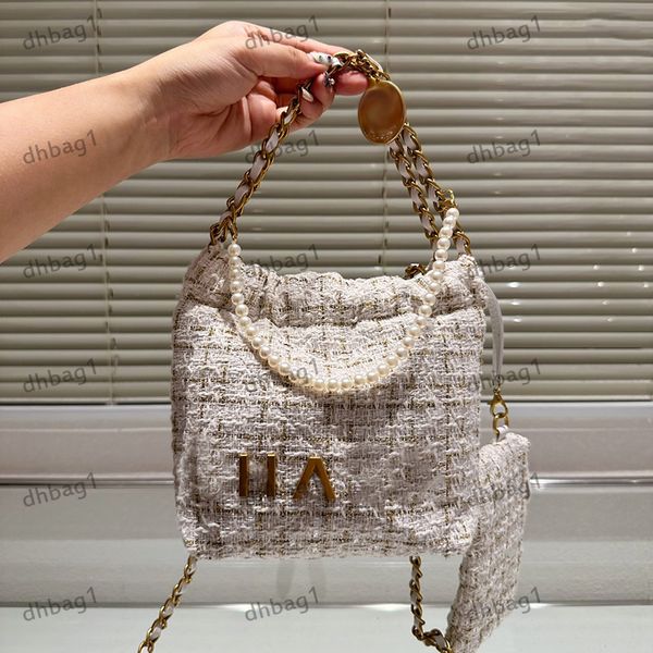 22 garbage bag wool knitted shoulder bag classic plaid bags pearl chain luxury handbag matelasse chain crossbody bags coin purse shopping ma
22 garbage bag wool knitted shoulder bag classic plaid bags pearl chain luxury handbag matelasse chain crossbody bags coin purse shopping ma