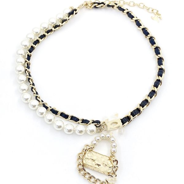 classic brand pearl pendant necklaces channel luxury designer necklaces pendant choker ccity love chain women plated letter jewelry accessor, Silver
classic brand pearl pendant necklaces channel luxury designer necklaces pendant choker ccity love chain women plated letter jewelry accessor, Silver