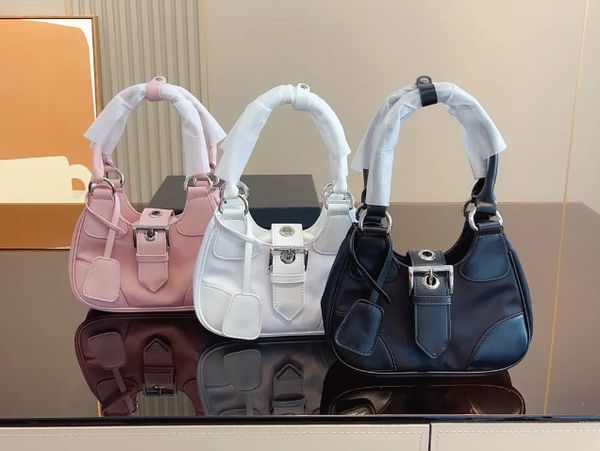 evening bags designer fashion retro fashionable instant visual moon bag portable underarm bag handbag
evening bags designer fashion retro fashionable instant visual moon bag portable underarm bag handbag