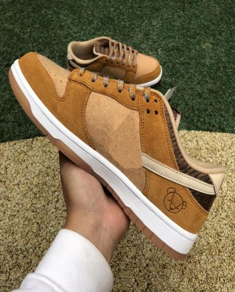2022 new roller shoes authentic sb low teddy bear mens shoes dz5350288 casual sports sneakers outdoor with original box8138445
2022 new roller shoes authentic sb low teddy bear mens shoes dz5350288 casual sports sneakers outdoor with original box8138445