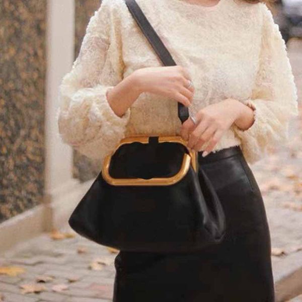 numero dix luxurys shoulder bag handbags designer bag hobo purse moon tote crossbody bag fashion paris baguette zip smooth calf leather geom
numero dix luxurys shoulder bag handbags designer bag hobo purse moon tote crossbody bag fashion paris baguette zip smooth calf leather geom