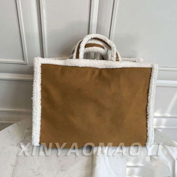 designer bags totes handbags marc fur the tote bag women winter wool letter casual portable shoulder messenger bag lamb wool bag autumn and
designer bags totes handbags marc fur the tote bag women winter wool letter casual portable shoulder messenger bag lamb wool bag autumn and
