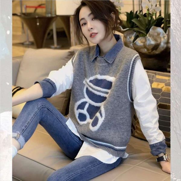 western style vest suit shirt two piece set womens fashion autumn wear collection, Black;white
western style vest suit shirt two piece set womens fashion autumn wear collection, Black;white