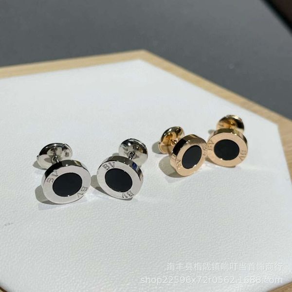 earrings designer bulgarl v gold high edition round cake earrings for men and women new style small cake black agate earrings with round let, Golden;silver
earrings designer bulgarl v gold high edition round cake earrings for men and women new style small cake black agate earrings with round let, Golden;silver