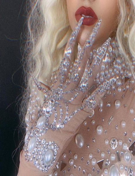 five fingers gloves luxurious rhinestone pearls short mesh shining crystal dancer singer nightclub stage performance show accessor8362314, Blue;gray
five fingers gloves luxurious rhinestone pearls short mesh shining crystal dancer singer nightclub stage performance show accessor8362314, Blue;gray