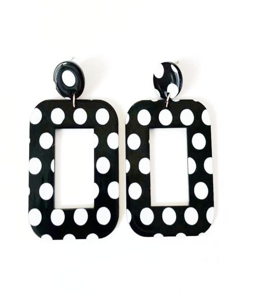 new design black and white polka dots resin rectangle teardrop round stud elegant earring3002310, Golden;silver
new design black and white polka dots resin rectangle teardrop round stud elegant earring3002310, Golden;silver