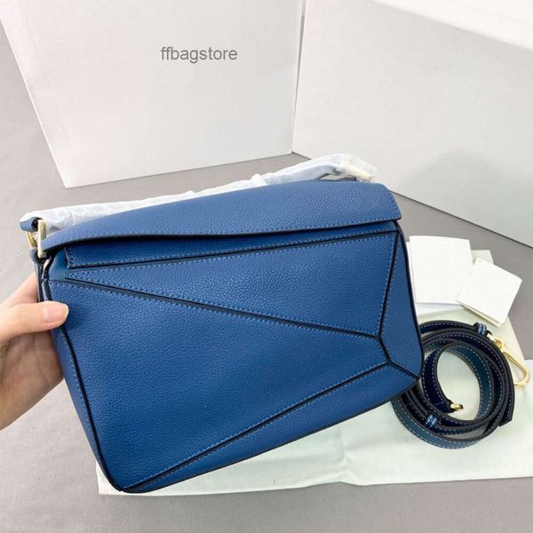 lowe splicing geometry cowhide girl bags cool pillow bag puzzles designer winter real genuine leather 2023 single shoulder span handbags v35
lowe splicing geometry cowhide girl bags cool pillow bag puzzles designer winter real genuine leather 2023 single shoulder span handbags v35