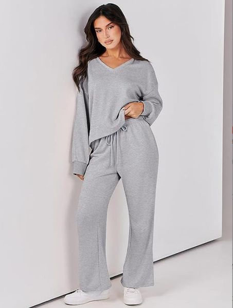 desiger fashion women tracksuits spring autumn solid colour v-neck long sleeve hoodies sweatshirt and pocket pants female clothing two piece, Gray
desiger fashion women tracksuits spring autumn solid colour v-neck long sleeve hoodies sweatshirt and pocket pants female clothing two piece, Gray