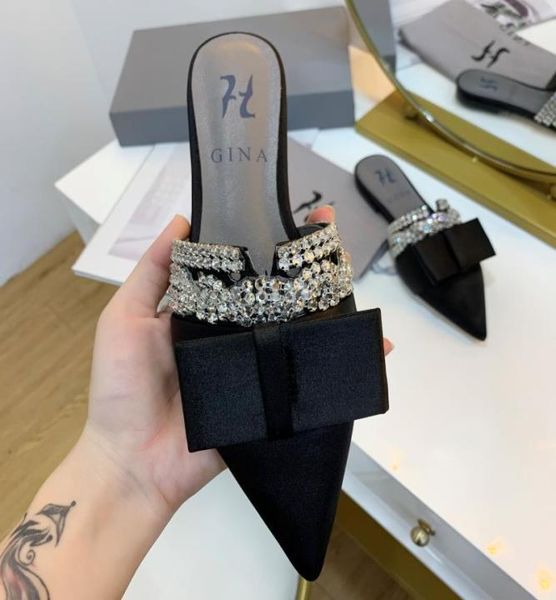 2020 new arrival womens flats slipper shoes gina ladies designer scuffs shoes in silk with diamond 5 colors po120929018929, Black
2020 new arrival womens flats slipper shoes gina ladies designer scuffs shoes in silk with diamond 5 colors po120929018929, Black