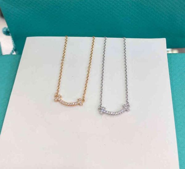 necklace female s925 sterling silver diamond face pendant clavicle chain simple and versatile smooth face full diamond9585124
necklace female s925 sterling silver diamond face pendant clavicle chain simple and versatile smooth face full diamond9585124