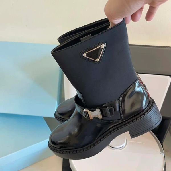 new black leather ankle chelsea boots platform slip-on round flat booties chunky half boot luxury designer high shoes women knight boots siz
new black leather ankle chelsea boots platform slip-on round flat booties chunky half boot luxury designer high shoes women knight boots siz