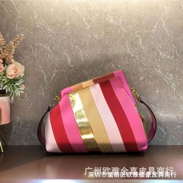 designer bags fashion leather women's bag triangle bag cloud headband layer cowhide first style f bag 7xmc
designer bags fashion leather women's bag triangle bag cloud headband layer cowhide first style f bag 7xmc