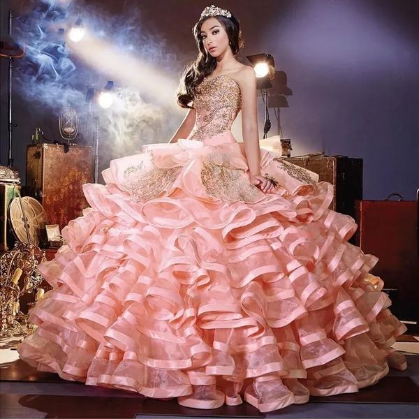 pink quinceanera dresses sweetheart ball gown sleeveless tulle gold appliques beading detachable skirt mexican sweet 16 homecoming dresses, Blue;red
pink quinceanera dresses sweetheart ball gown sleeveless tulle gold appliques beading detachable skirt mexican sweet 16 homecoming dresses, Blue;red