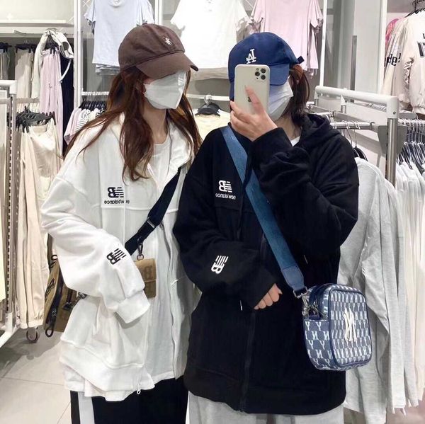 nb new bailun coat men's and women's autumn new cardigan hooded sweater embroidery versatile couple loose jacket, Black
nb new bailun coat men's and women's autumn new cardigan hooded sweater embroidery versatile couple loose jacket, Black